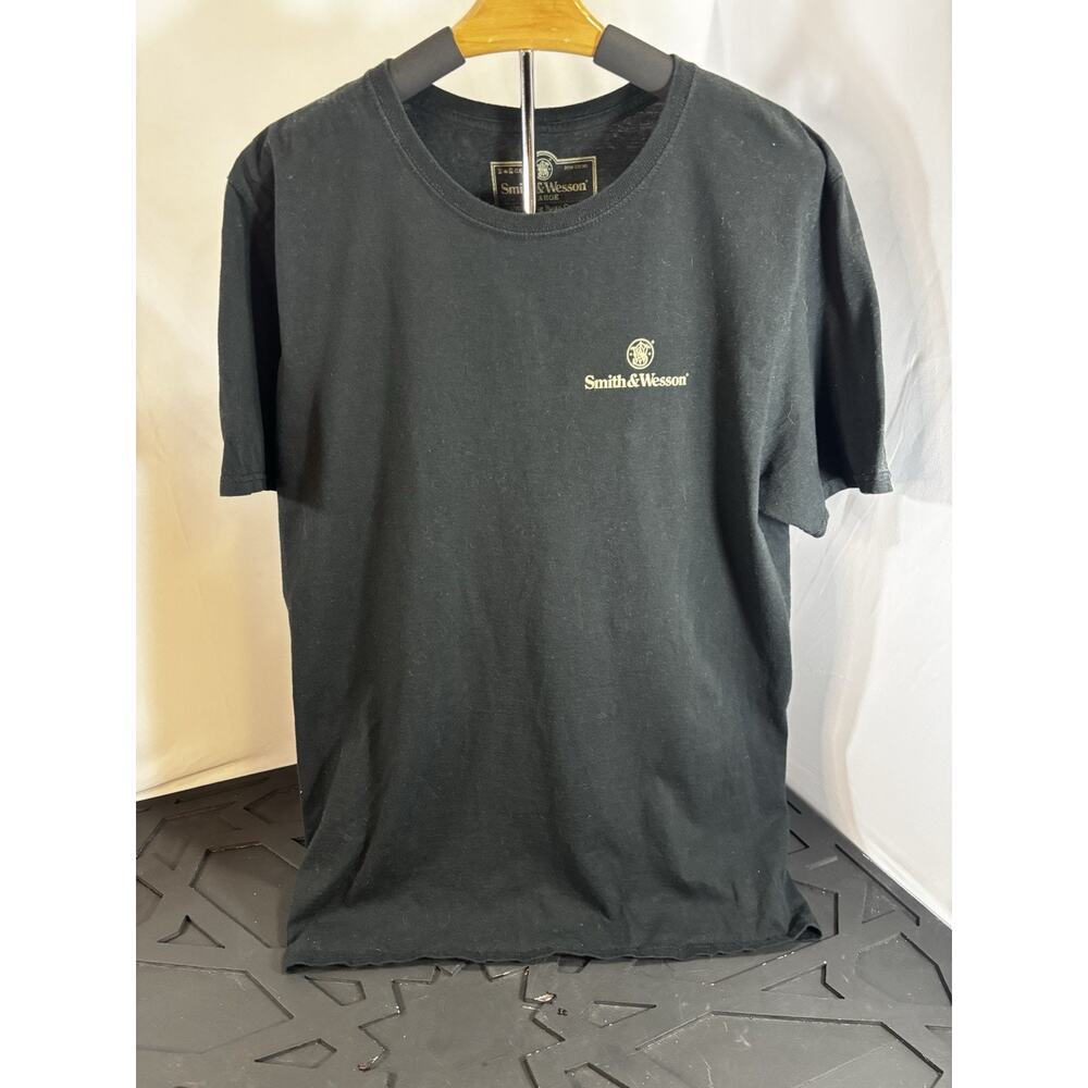 Smith & Wesson Black Graphic T Shirt Mens Large Firearms Logo Cotton Tee